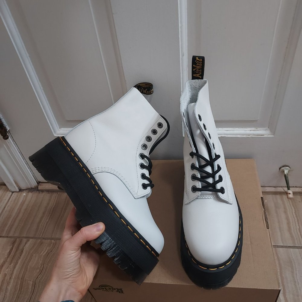 Dr. Martens Women's 1460 Pascal Max Platform Combat Boots